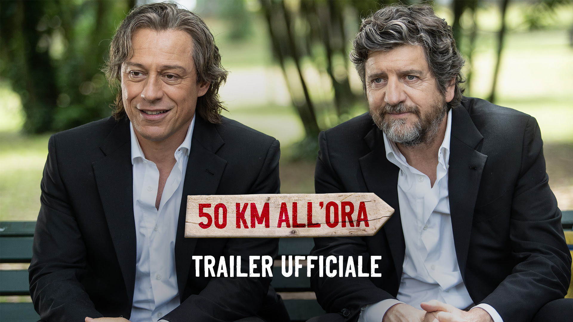 50 km all’ora: trailer ufficiale del film con Fabio De Luigi e Stefano Accorsi (Al cinema dal 4 gennaio)