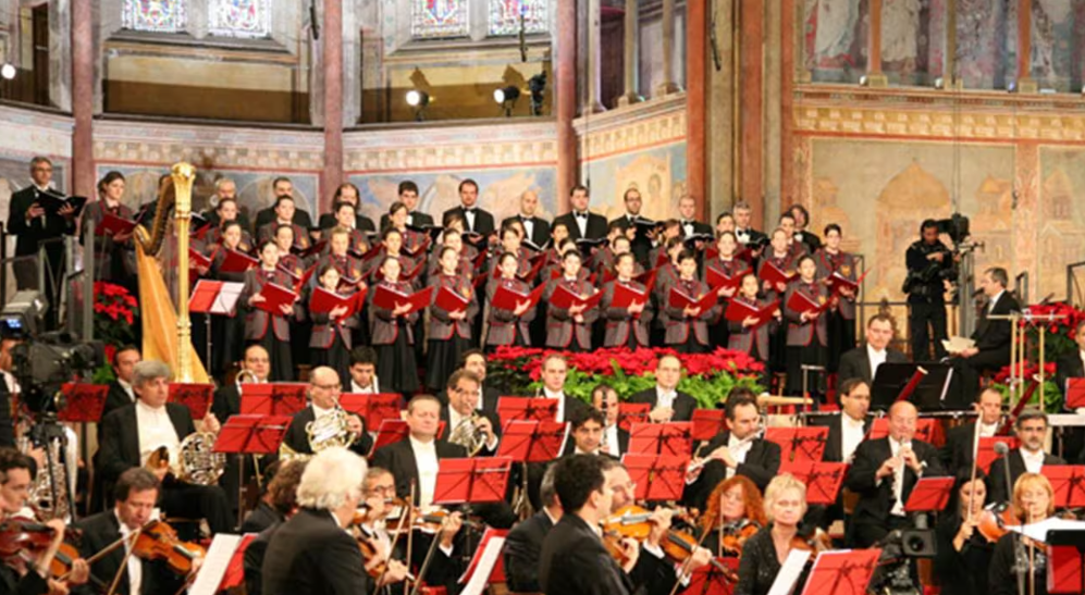 Concerto di Natale 2023 ad Assisi su Rai 1 alle 12.25 lunedì 25 dicembre (anticipazioni)