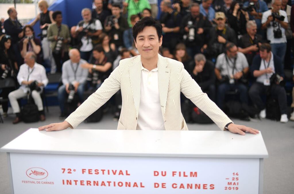 E’ morto Lee Sun-kyun, l’attore sudcoreano del film “Parasite” aveva 48 anni