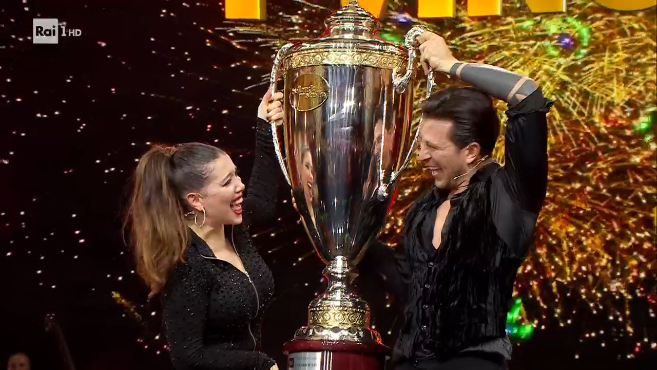 Ballando con le stelle 2023: vincono Wanda Nara e Pasquale La Rocca