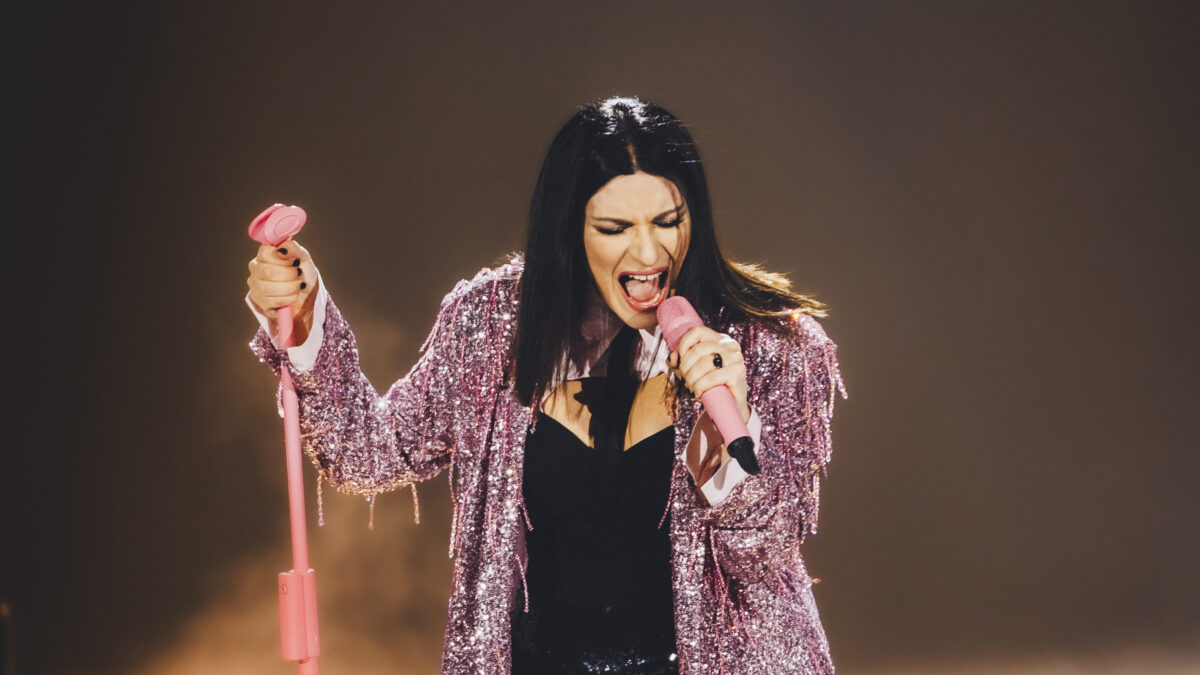 Seconda data per Laura Pausini in concerto a Milano al Forum di Assago: scaletta, orario, biglietti