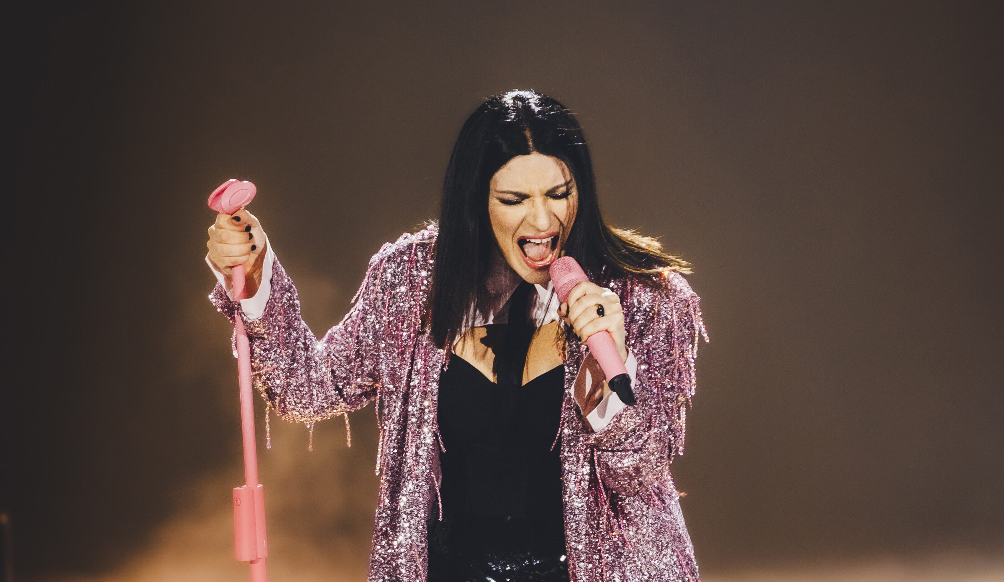 Seconda data per Laura Pausini in concerto a Milano al Forum di Assago: scaletta, orario, biglietti