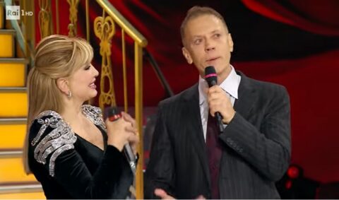 Ballando con le stelle 2023, Rocco Siffredi piange per il figlio Lorenzo Tano: “Gli avete dato la possibilità di tornare a vivere” (video)