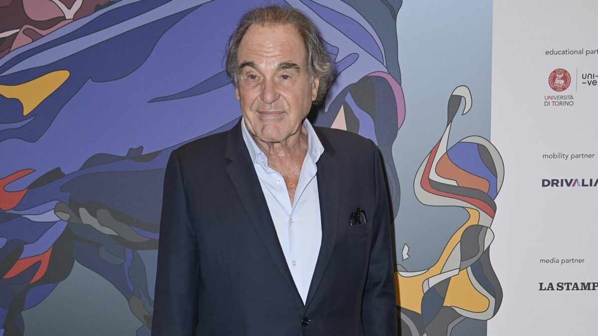 Torino Film Festival 2023: Oliver Stone presenta “Nuclear Now” e riceve il Premio Stella della Mole