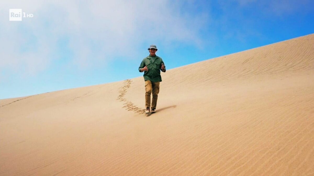 Meraviglie d’Africa è un vero e proprio film: protagonisti la Namibia, Alberto Angela e la squadra tv