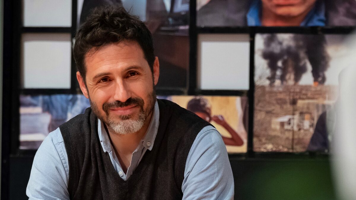 Giammarco Sicuro a TvBlog: “Al Tg3 per trovare nuovi stimoli, ma il Tg2 mi ha svoltato la carriera”