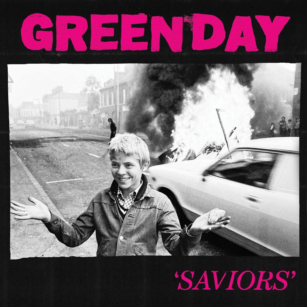 Green Day, Saviors: sound ‘antiquato’ o un graffiante ritorno alle origini? Le recensioni dell’album
