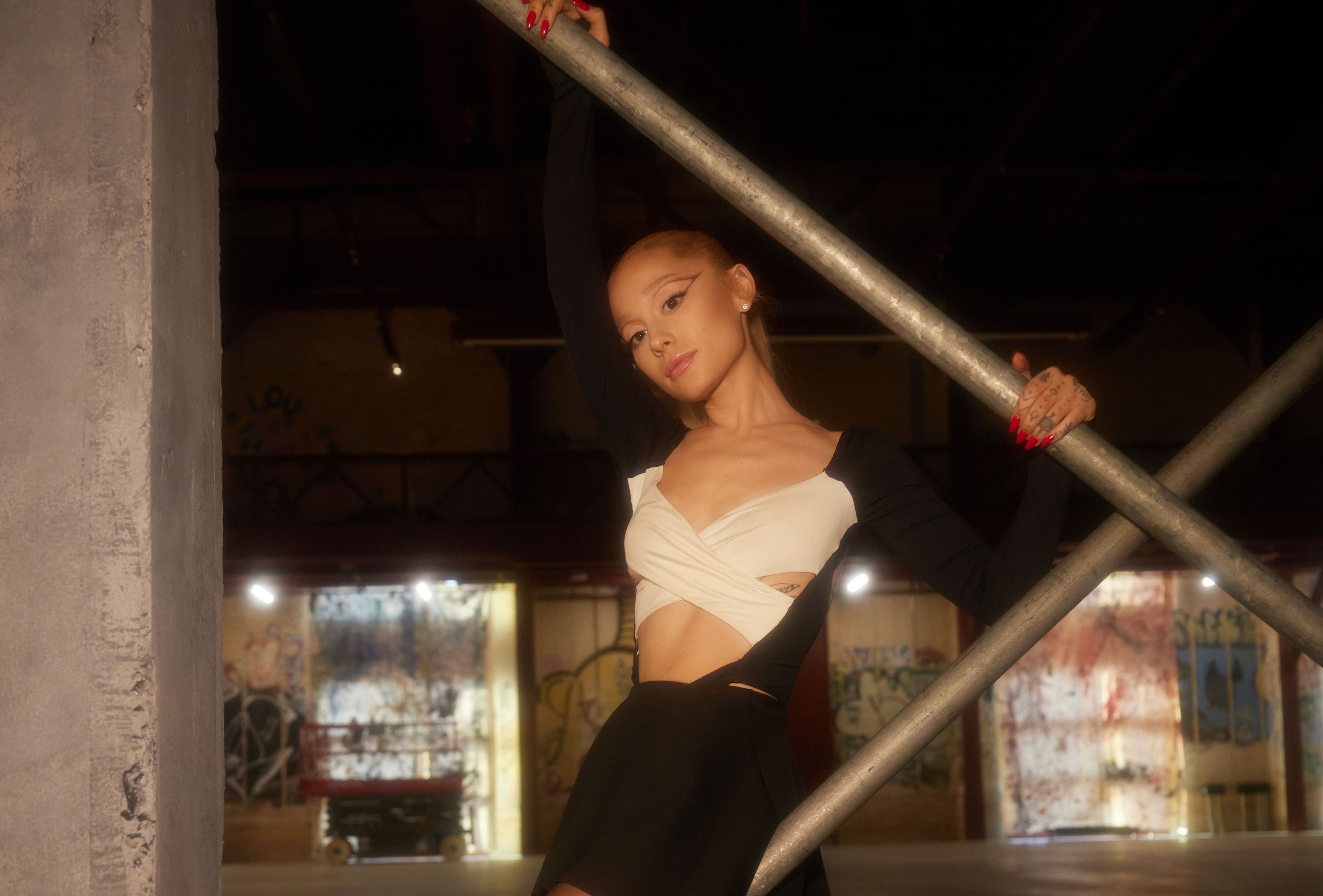 Yes, And?, Ariana Grande: ascolta il nuovo singolo, traduzione, testo e significato