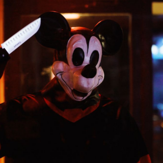 Mickey’s Mouse Trap trailer slasher horror con Topolino serial-killer