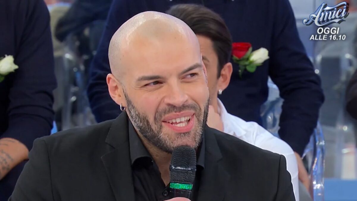 Mirko Santia: chi è il nuovo cavaliere di Uomini e Donne (ex amico di Mario Cusitore) sceso per Ida Platano