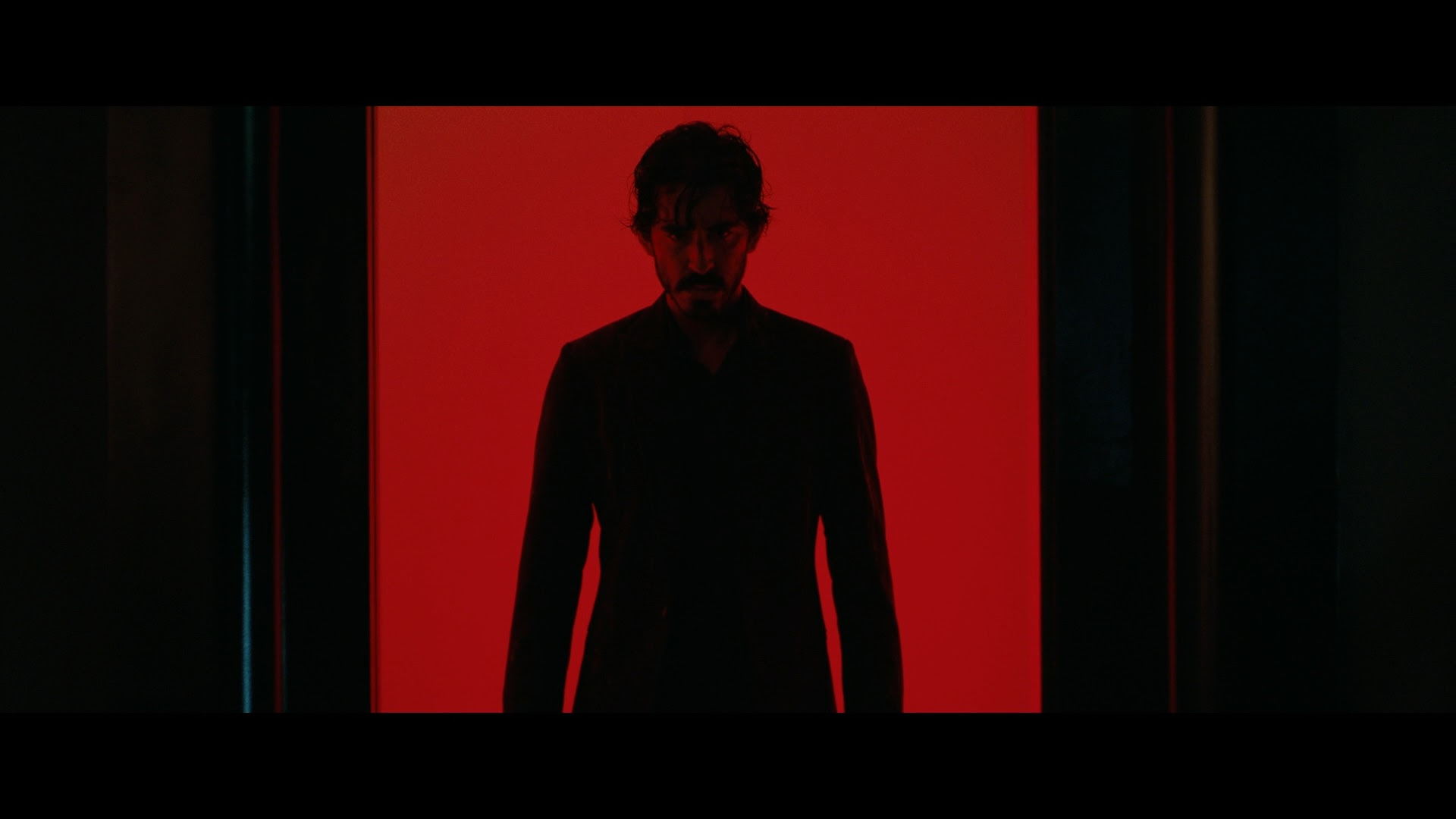 Monkey Man: trailer italiano del thriller d’azione che segna l’esordio alla regia di Dev Patel