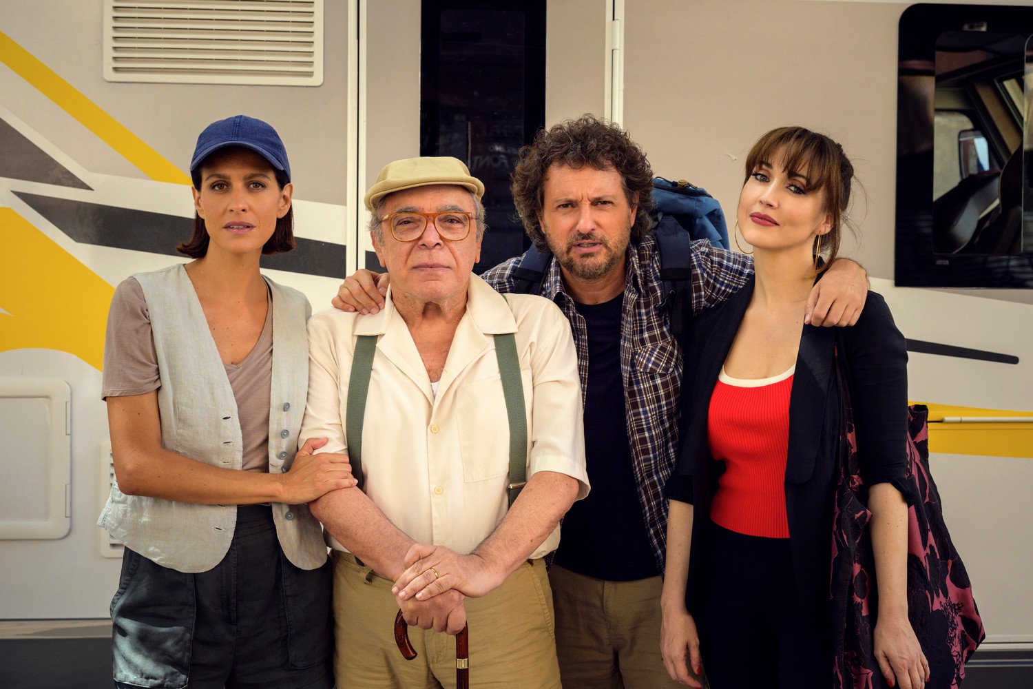 Pare Parecchio Parigi: nuove clip, backstage e video musicale di Neena (Al cinema dal 18 gennaio)