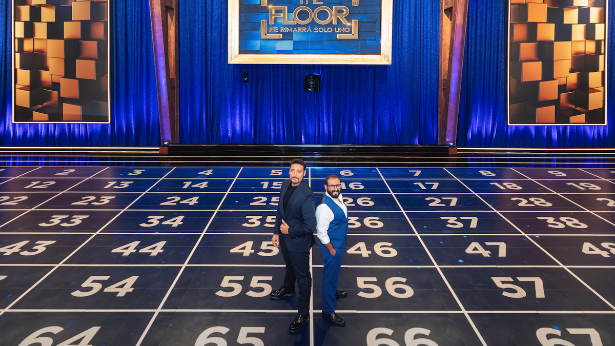 The Floor è un game show che vuole sembrare una serie tv (ma non crea l’atmosfera da evento): la recensione