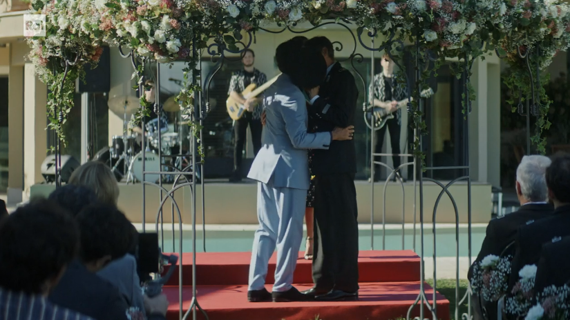 Gloria, il bacio gay, il video backstage di RaiPlay e il cappello! (FOTO)