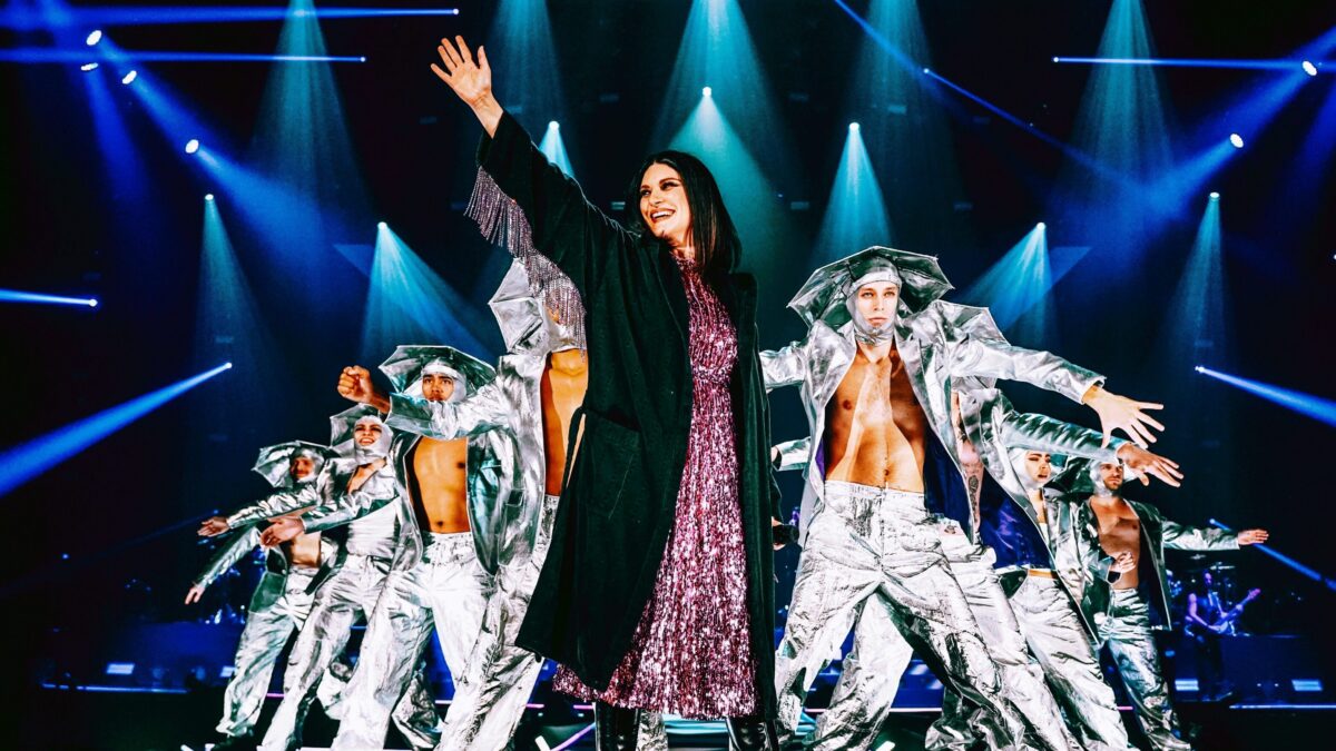Laura Pausini, tour winter 2024: date e città dei concerti, quando e dove acquistare i biglietti