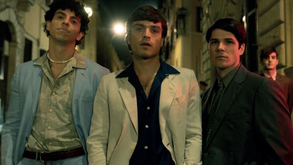 Califano, la fiction tra amore ed errori per un ritratto umano; bravo Gassmann: la recensione