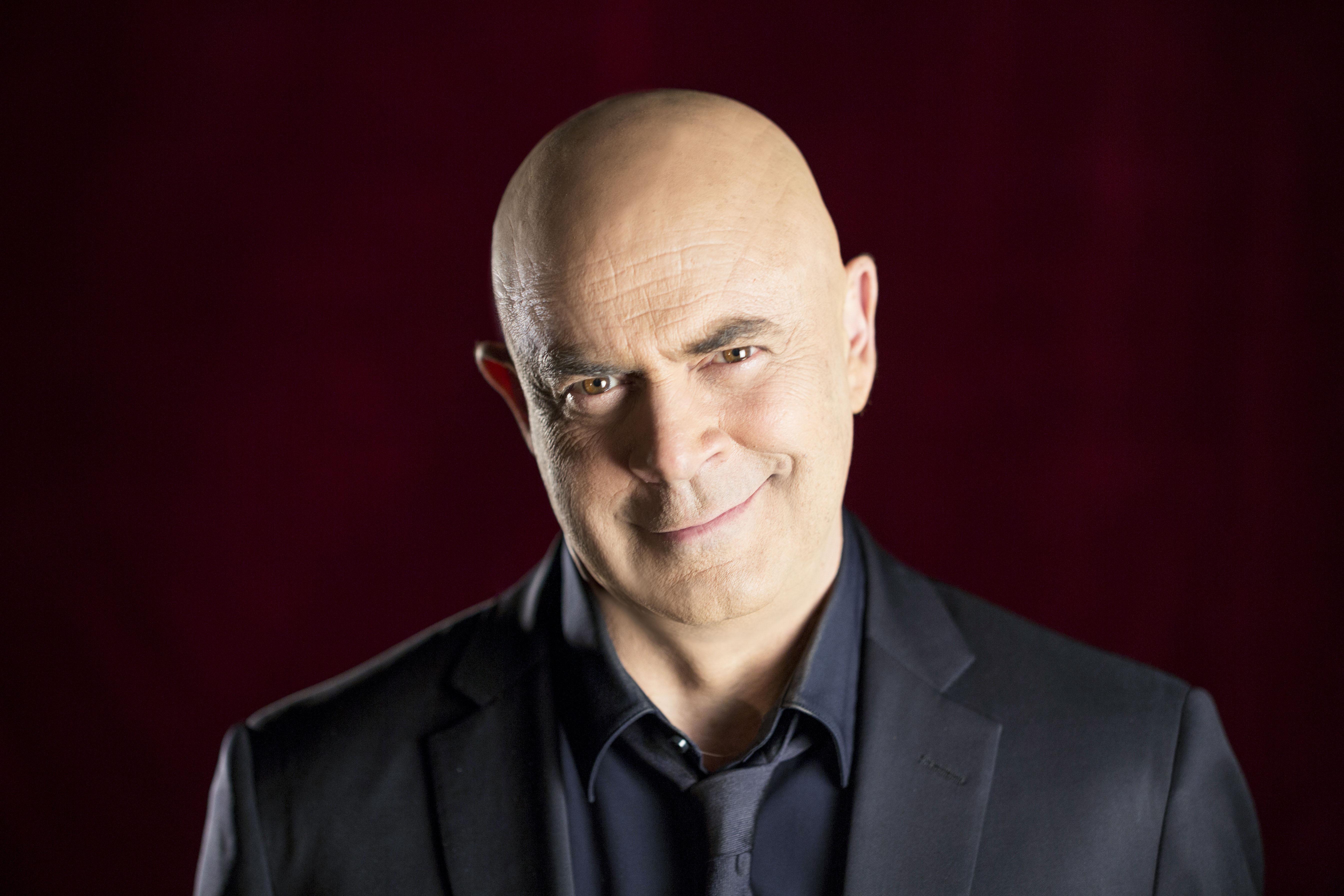 Fratelli di Crozza 2024: biglietti, imitazioni, diretta puntate, streaming