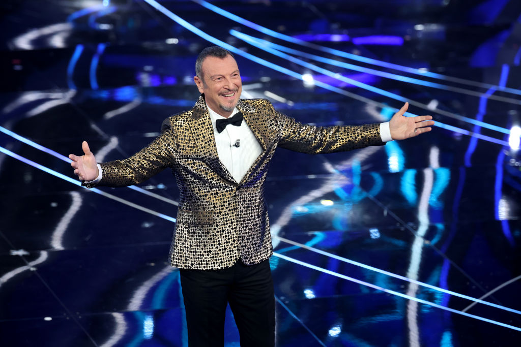 Sanremo 2024, quarta serata del 9 febbraio: tutte le esibizioni, i duetti, le cover e la Top 5