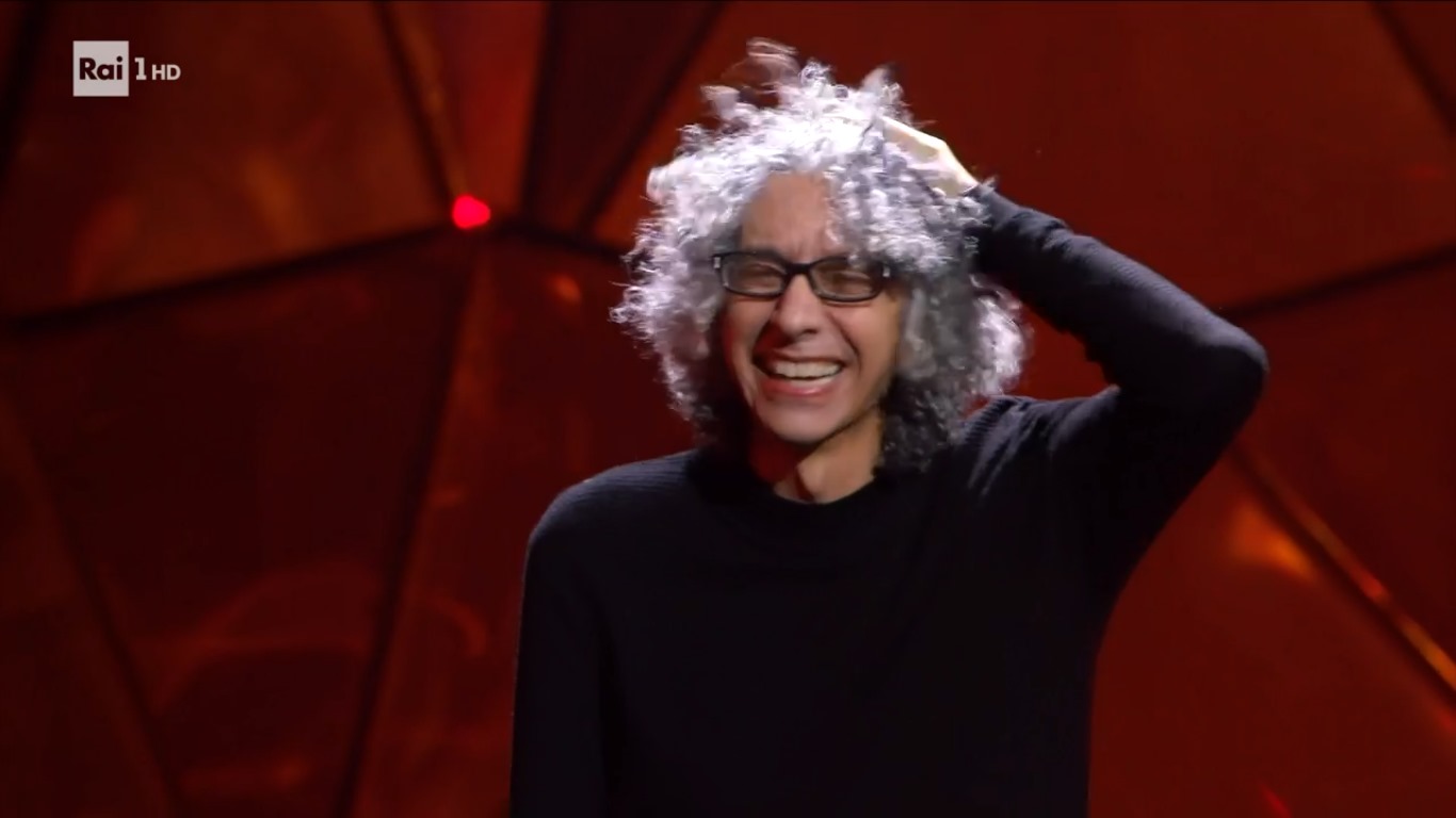 Giovanni Allevi a Sanremo 2024: “Quando tutto crolla e resta in piedi solo l’essenziale, il giudizio non conta più”