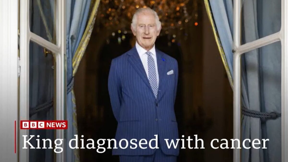 Re Carlo III, la diagnosi di cancro apre i tg britannici