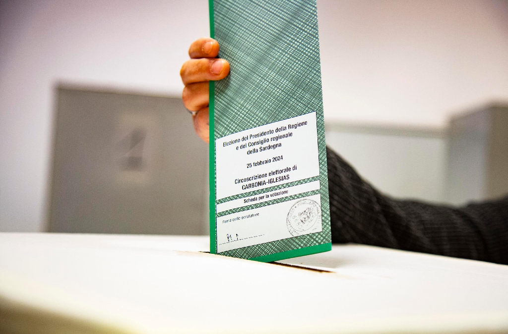 Elezioni Regionali Sardegna 2024, dove seguire il risultato del voto in tv: Mentana torna dopo Otto e mezzo e La Torre di Babele