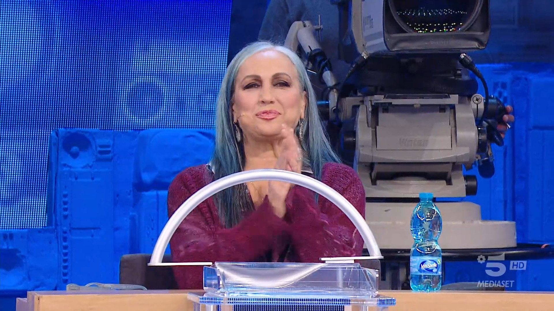 Amici, anticipazioni 3 marzo 2024: altri due accessi al serale, concorrenti cambiano squadra?