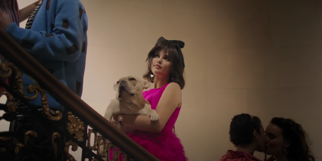 Love on, Selena Gomez: significato, traduzione e testo (video)