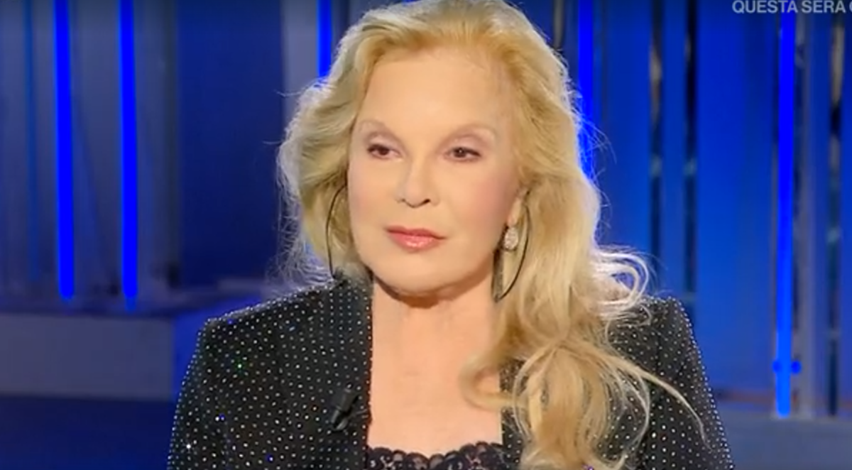 Sylvie Vartan a Domenica In: la cantante annuncia l’addio alle scene con 3 concerti in Francia