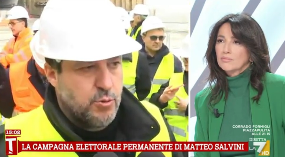Tagadà, battibecco tra Salvini e l’inviata: “Se mio figlio andasse ad insultare un poliziotto a lui ci penserei io”