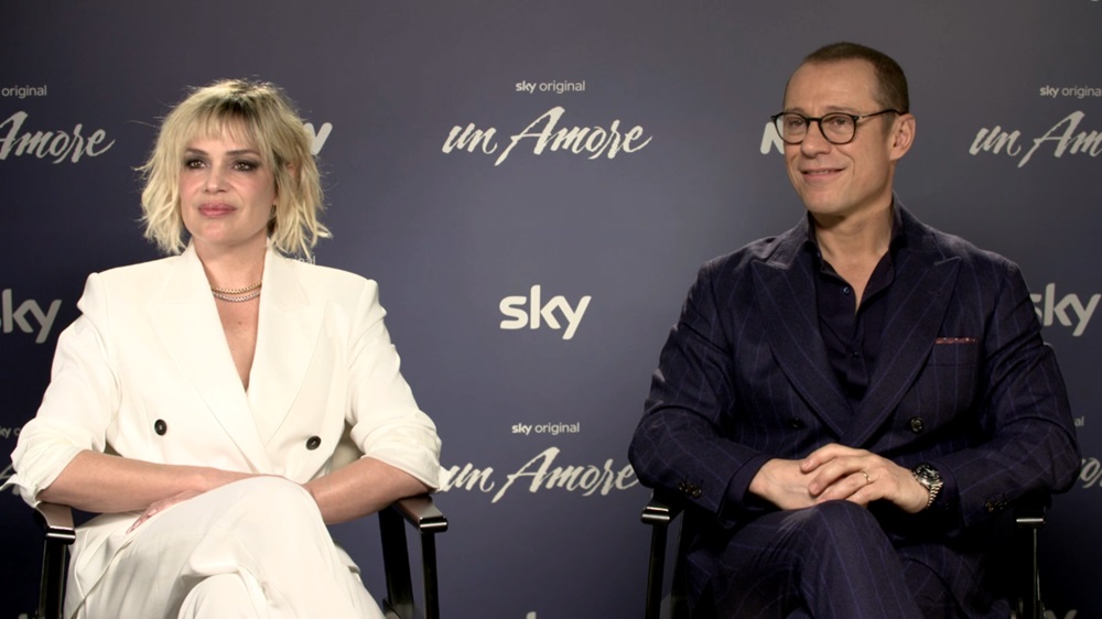 Un Amore, Stefano Accorsi e Micaela Ramazzotti: “Ogni amore è unico ma allo stesso tempo uno dei tanti”