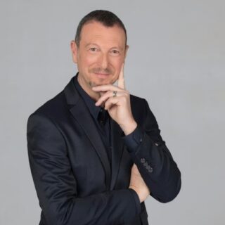 Amadeus nove chissà chi è