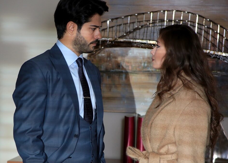 Anticipazioni Endless Love del 25 marzo 2024: aumentano i sospetti di Emir