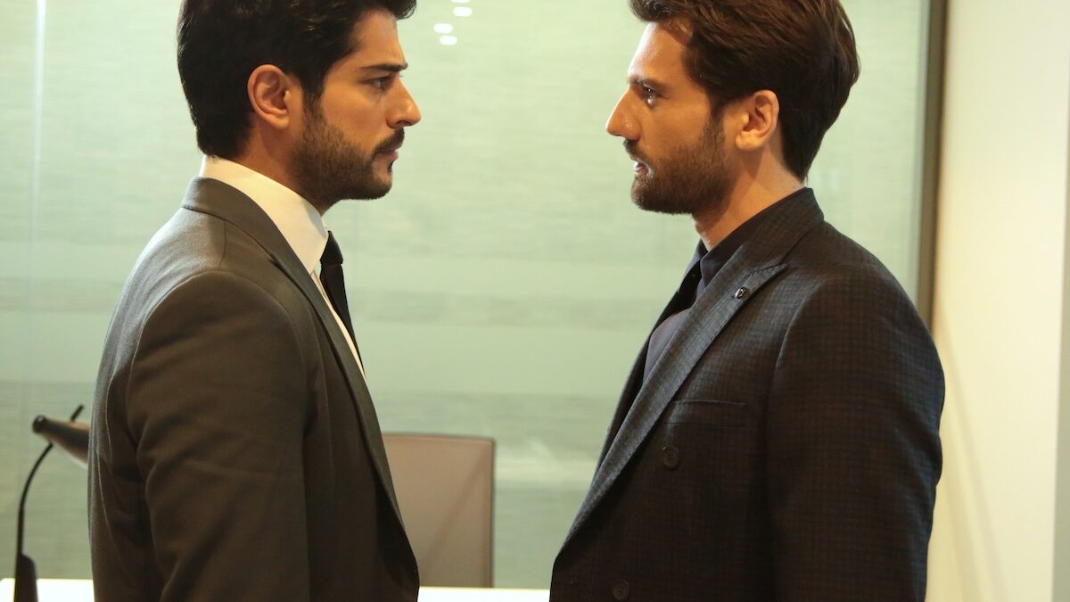 Anticipazioni Endless Love del 4 aprile 2024: Kemal scopre di essere spiato da Emir