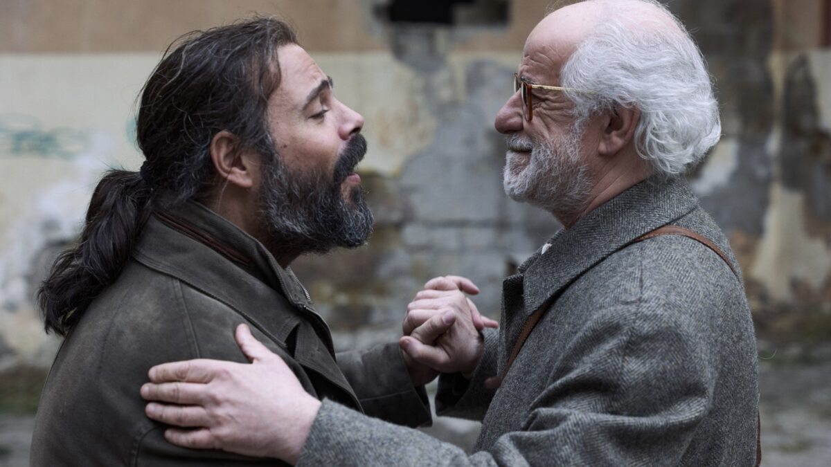 Caracas: la colonna sonora di Rodrigo D’Erasmo per il film con Marco D’Amore e Toni Servillo