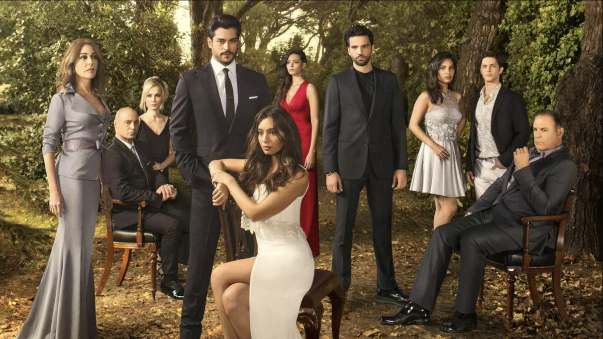 Endless Love, il cast della serie di Canale 5