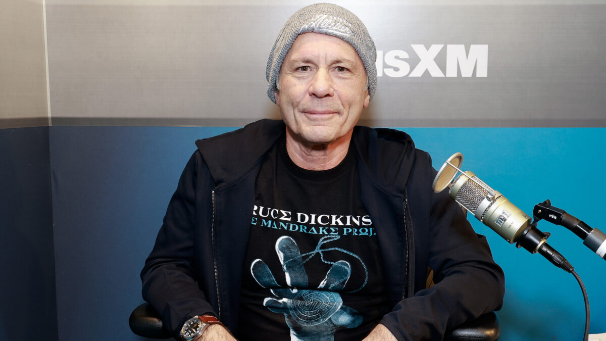 Bruce Dickinson: “Non ho alcun interesse a pagare 1.200 dollari per vedere gli U2 in concerto”