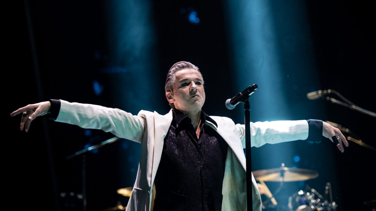 La scaletta dei Depeche Mode a Milano in concerto il 28 marzo 2024: ordine delle canzoni, orario e come arrivare al Forum di Assago