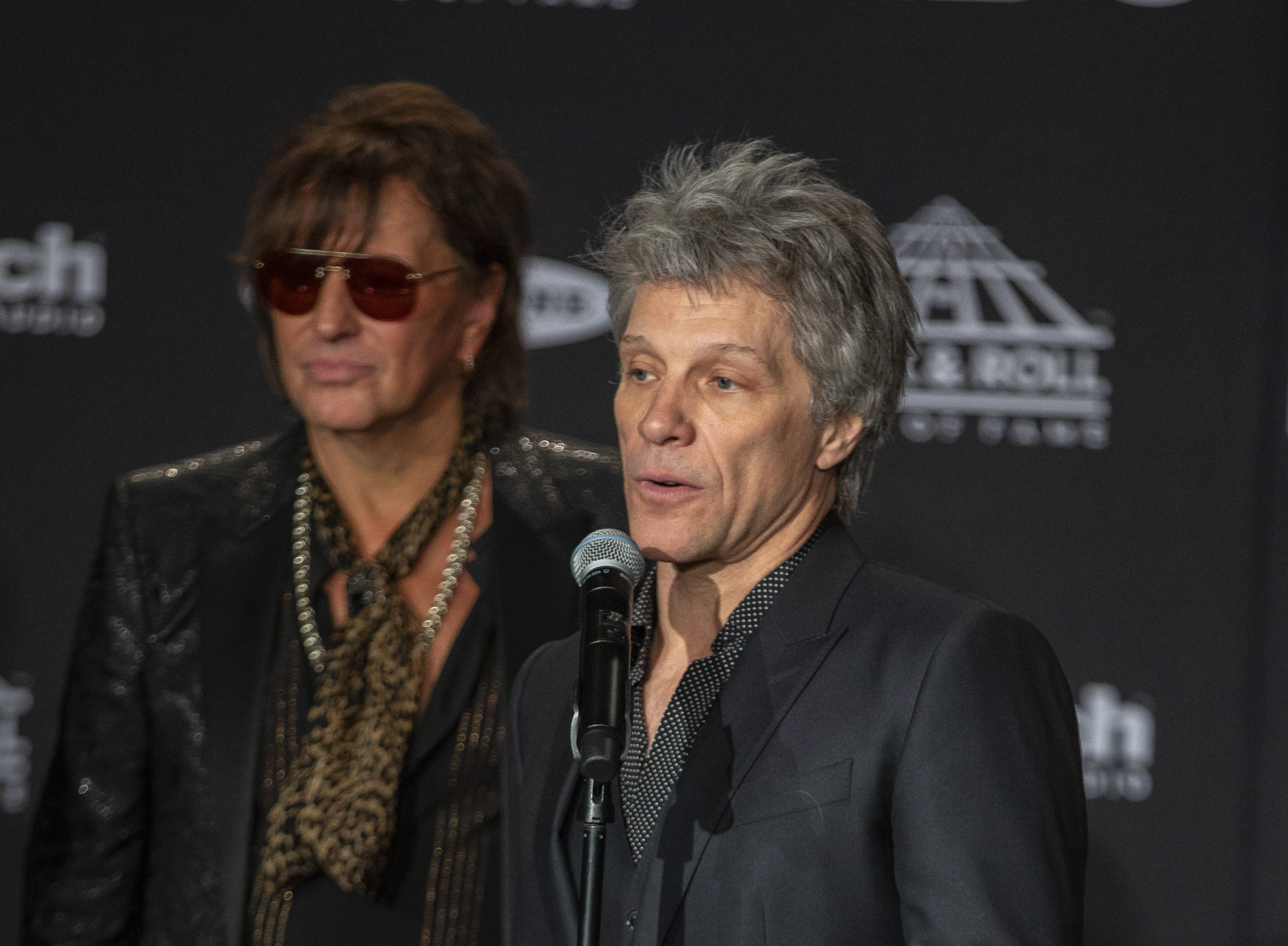 Jon Bon Jovi e Richie Sambora non hanno più contatti da quando il chitarrista lasciò la band nel 2013