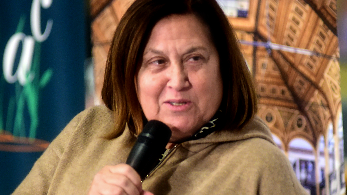 Lucia Annunziata candidata Pd alle Europee (a settembre disse: “Mai e poi mai”). Dalla tv alla politica, la storia si ripete