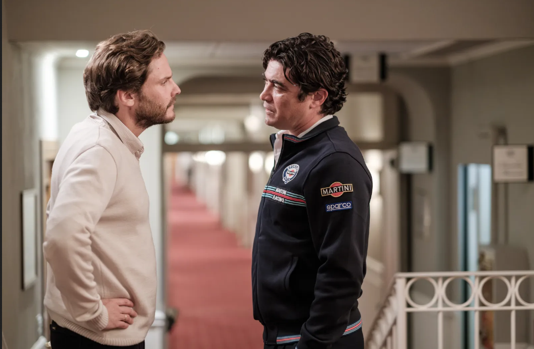 Dal 14 marzo 2024 nei cinema italiani con Medusa Film l’incredibile storia vera di Cesare Fiorio e del team Lancia interpretata da Riccardo Scamarcio e Daniel Brühl.