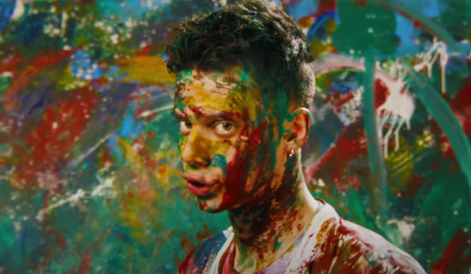 Ragazzo normale, Leon Faun: testo e significato, ascolta la canzone