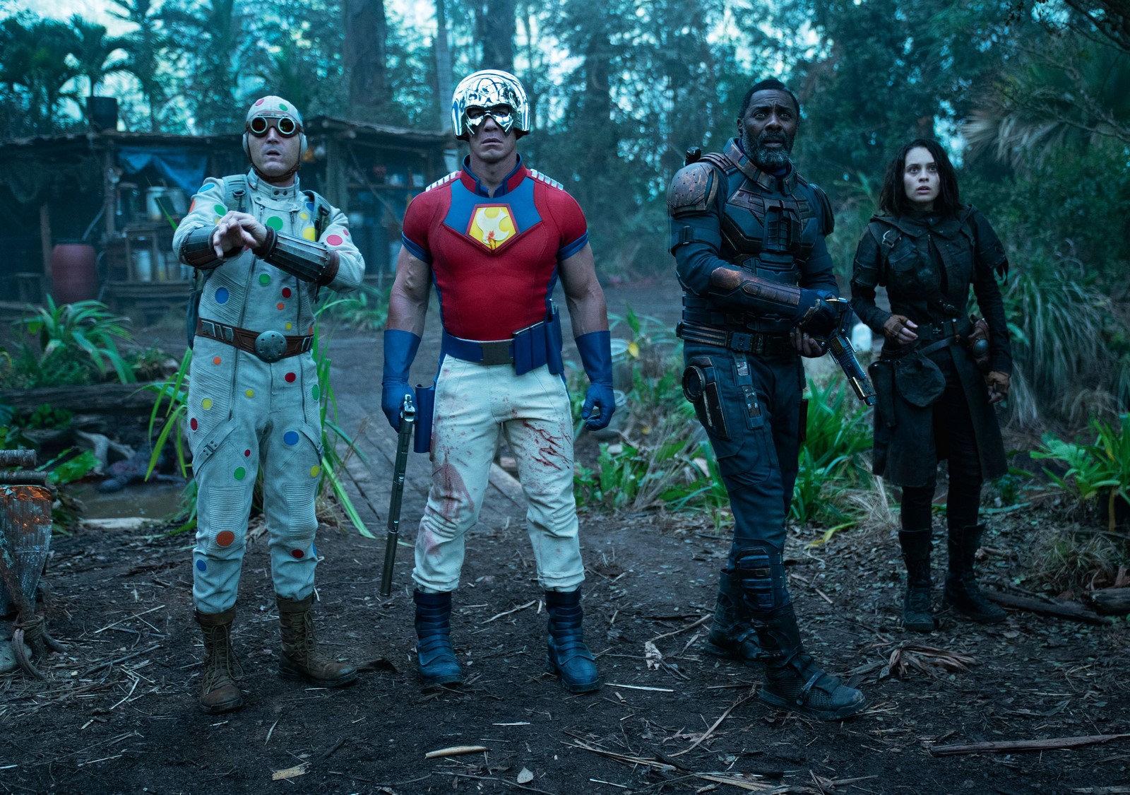 Su Italia 1 The Suicide Squad - Missione suicida di James Gunn con Idris Elba, John Cena, Margot Robbie, Joel Kinnaman e Viola Davis.