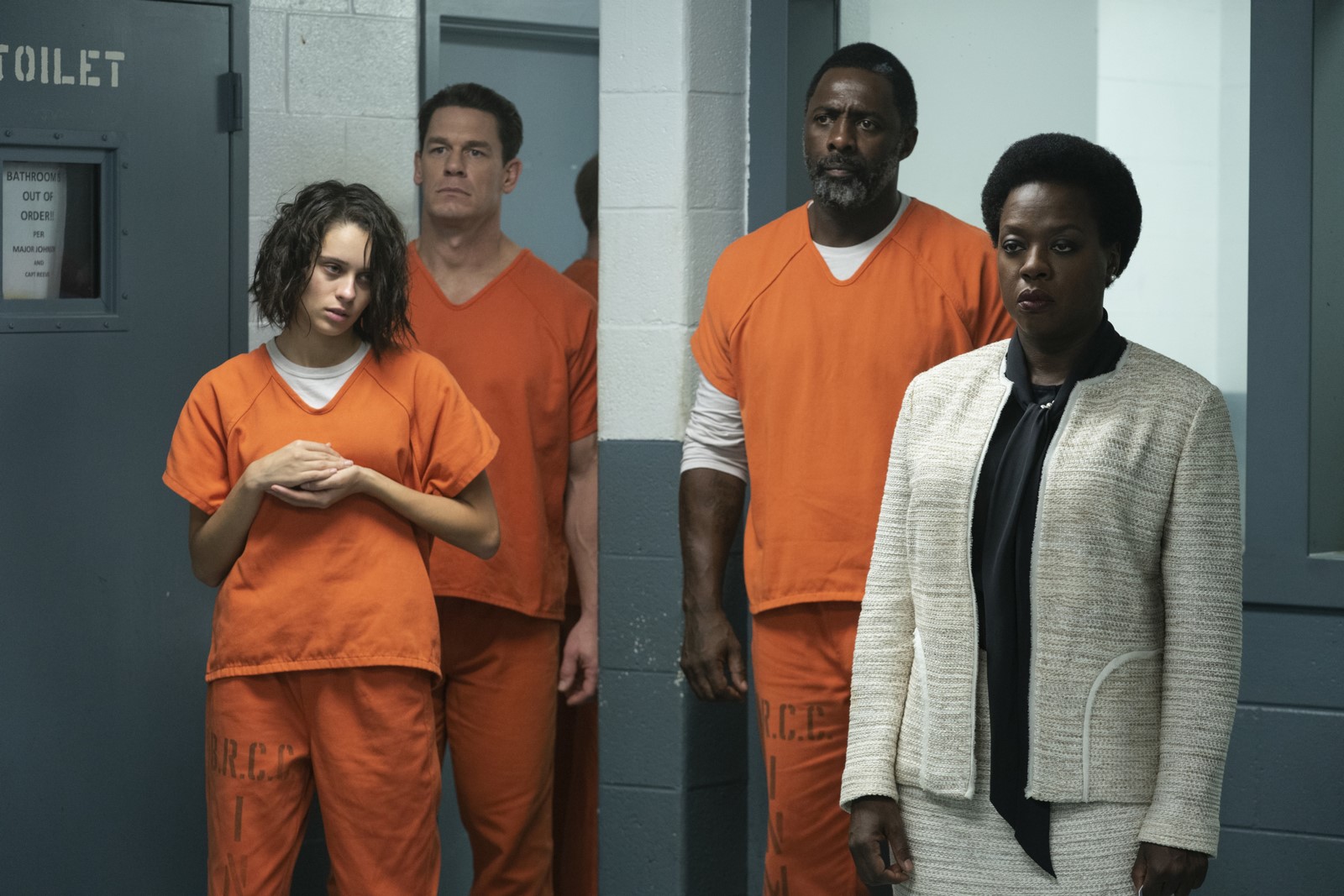Su Italia 1 The Suicide Squad - Missione suicida di James Gunn con Idris Elba, John Cena, Margot Robbie, Joel Kinnaman e Viola Davis.