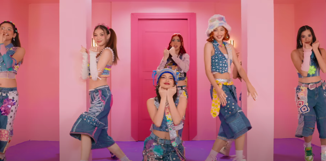 Salamin, Salamin, BINI: traduzione, testo e significato della canzone virale su TikTok