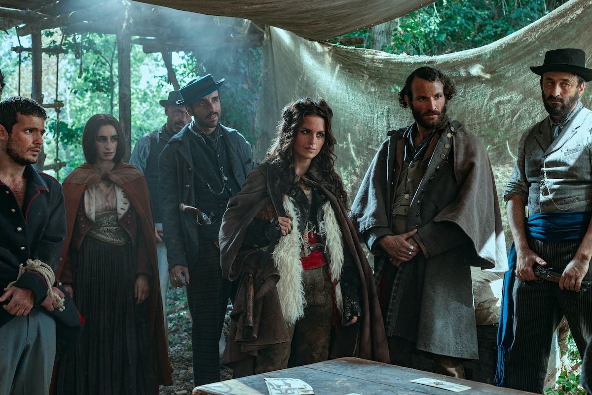 Briganti: trama, cast, location, sigla e dove vedere la nuova serie tv