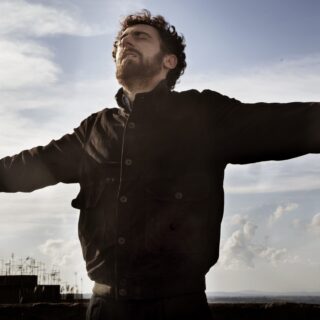La colonna sonora di Thom Yorke per Confidenza, il nuovo film di Daniele Luchetti con Elio Germano al cinema con Vision Distribution