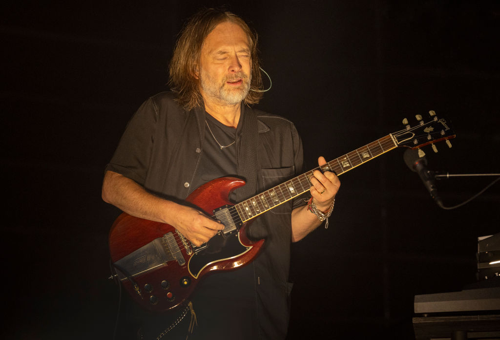 La colonna sonora di Thom Yorke per Confidenza, il nuovo film di Daniele Luchetti con Elio Germano al cinema con Vision Distribution