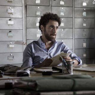Al cinema con Vision Distribution "Confidenza" di Daniele Luchetti con Elio Germano, Federica Rosellini, Vittoria Puccini e Isabella Ferrari.
