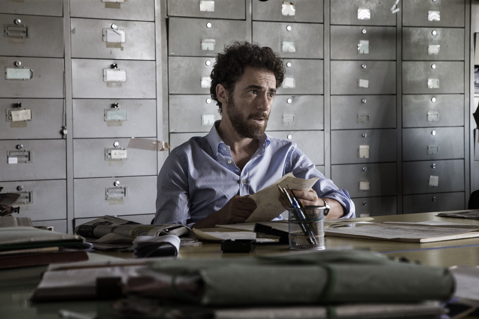 Confidenza: trailer e clip del film di Daniele Luchetti con Elio Germano (Al cinema dal 24 aprile)
