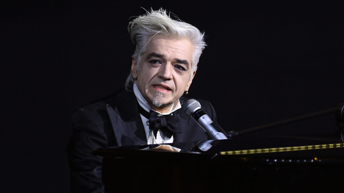 Ultimo lancia il nuovo album ‘Altrove’ e Morgan sbotta: “Citazione o sottrazione indebita di paternità di un’opera?”